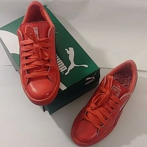 Puma Matte & Shine jr sz 5.5